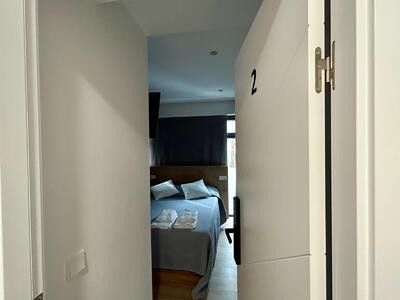 MITRA Sarria Living Suite 2 - 1